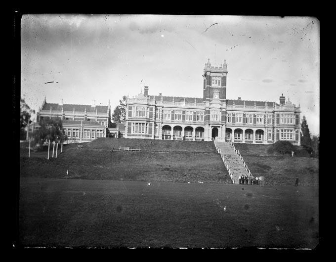 Nelson College Nelson Provincial Museum